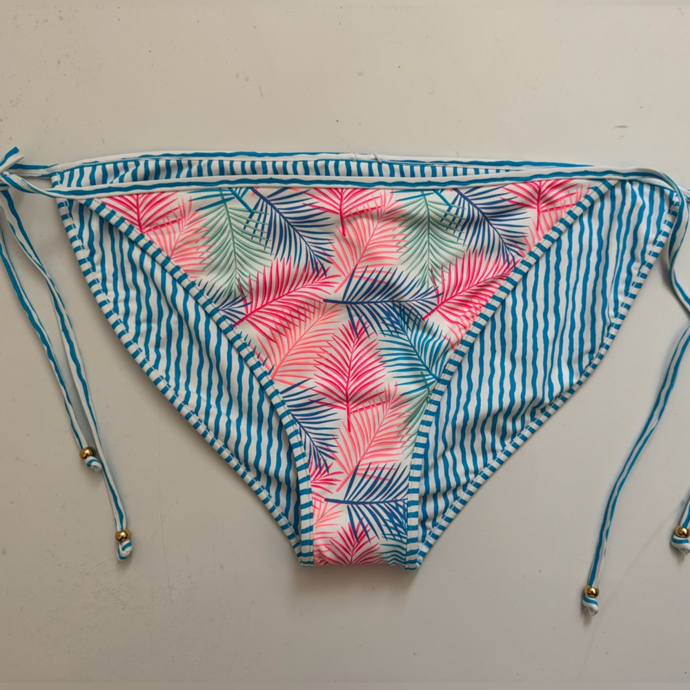 NWT!! Vineyard Vines Reversible String Bikini Bottom